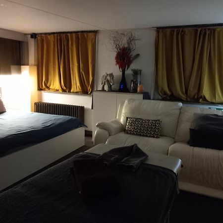 Nice And Cosy Place With Jacuzzi And Sauna To Relax In The Centre Of Антверпен Экстерьер фото